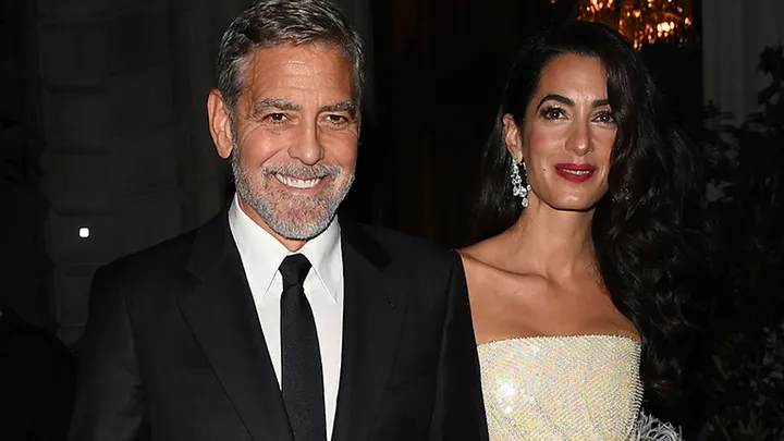 15 hommes célèbres dont les femmes sont absolument à couper le souffle