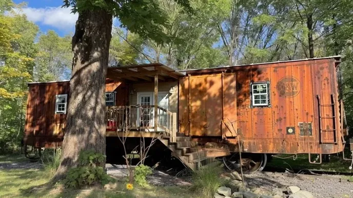 This Elderly Man Lives in an Abandoned Train Car – But Wait Until You See Inside!