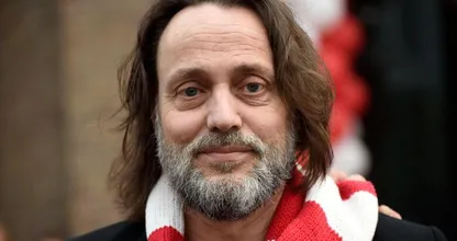 Wat een vreselijk nieuws voor Hugo Borst! Wij wensen hem heel veel sterkte