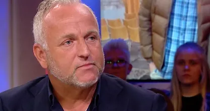 Gordon vecht tegen tranen bij Jinek vanwege eenzaamheid bij ouderen
