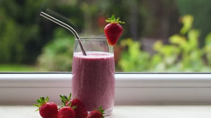 Voici les 11 boissons les plus saines pour perdre du poids
