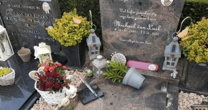 Getuigen gezocht: kijk wat er met het graf van verongelukte Michael is gebeurd. Echt afschuwelijk dit!