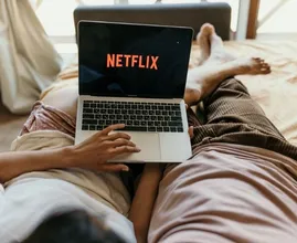 Oei: zoveel tijd van je leven ben je kwijt aan het kijken van series