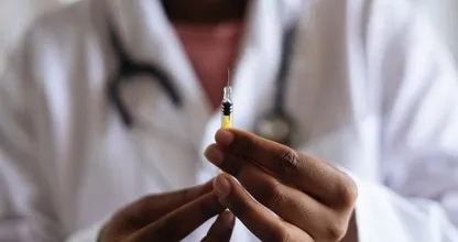 Beschermt het pokkenvaccin van vroeger tegen apenpokken?
