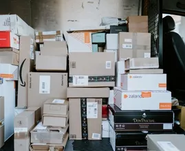 Postbode in Eindhoven heeft jarenlang poststukken achtergehouden