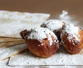 Oliebollen gebakken? Zo krijg je de baklucht snel uit huis 