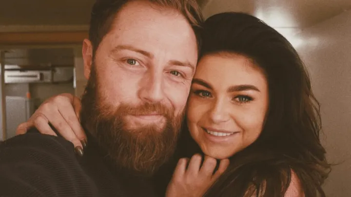 Zo, die laten er geen gras over groeien! Uitzinnig nieuws voor Roxeanne Hazes!