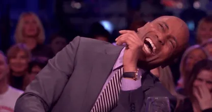 Oeps: zeer pijnlijk moment tijdens RTL Late Night als minister Bussemaker vraagt naar de kinderen van Mattie..
