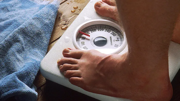 Met deze 7 gezonde tips wordt het een stuk makkelijker om af te vallen