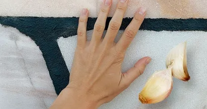 Handy! With this remedy you can reduce warts