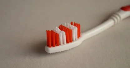 Here are 6 things you can use your toothbrush for besides brushing your teeth!