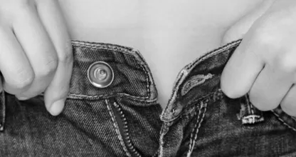 Draag jij wel eens Skinny jeans? Moet je eens lezen wat het doet met je...
