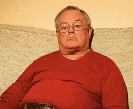 Quando la dimenticanza non è il primo segno: il segnale d'allarme precoce della demenza che molti non colgono