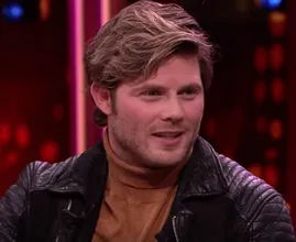 Tim Douwsma en vriendin Elske zijn trotse ouders geworden van een zoon