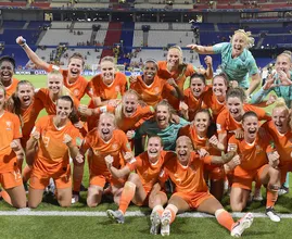 Even loeren: dit zijn de geliefdes van de Oranje Leeuwinnen