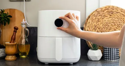Wat is wijsheid: olie gebruiken in de aifryer of niet?