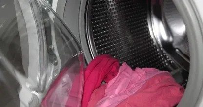 ¡Estas son 5 cosas que no sabías que podías limpiar usando la lavadora!