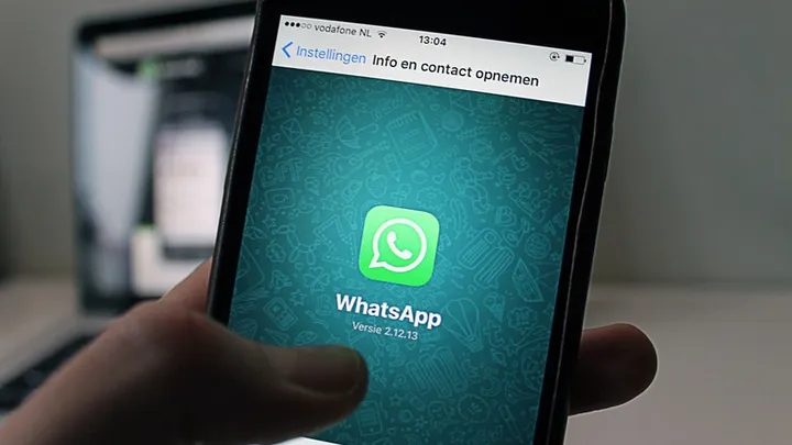 Oplichters actief op WhatsApp: 200.000 euro gestolen door familie's na te doen