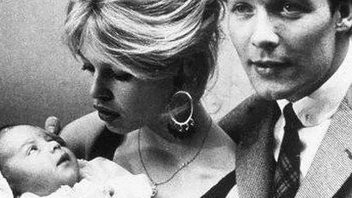 La vie de la belle Brigitte Bardot en images