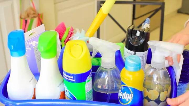 4x chemische schoonmaakmiddelen + DIY alternatieven