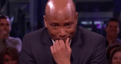 Geëmotioneerde Humberto Tan doet schokkende mededeling: 'Ik moet stoppen met RTL Late Night'
