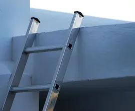 Aan de slag: voor iedere klus de geschikte ladder of trap