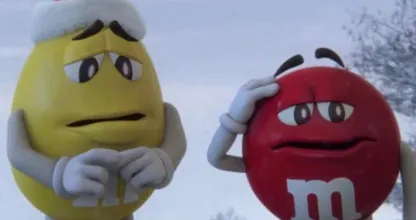 Zien: het vervolg op de legendarische M&M kerstreclame is wederom prachtig!
