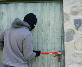 Schokkend: er wordt tijdens de feestdagen dubbel zoveel ingebroken