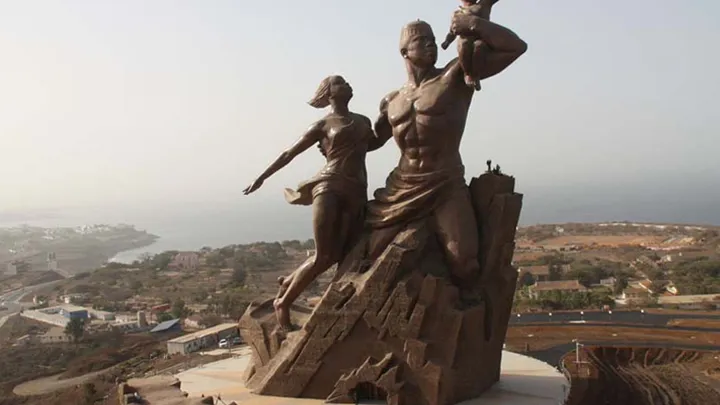 Huge Statues Found Around The World