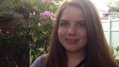 Deze dame komt uit de kast. Wat haar ouders vervolgens doen is echt geweldig!! Lees dit eens!