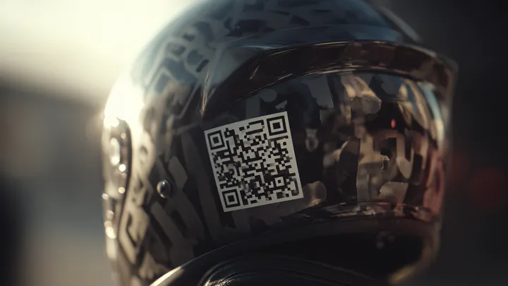 This Is What the Yellow Cloth and Other Secret Signals from Motorcyclists Mean