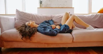 Deze 6 symptomen kunnen erop wijzen dat je endometriose hebt
