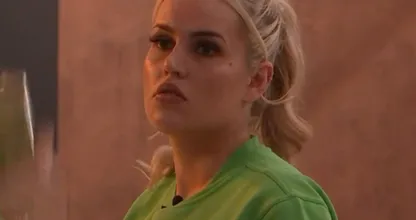 De Bondgenoten-Charissa in tranen: gele kaart voor Floris?