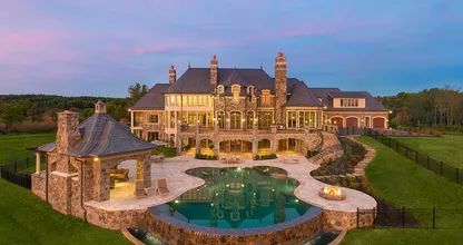 Wow! These celebrity houses are breathtaking