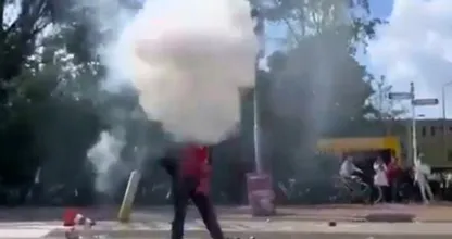 Heftig: PSV-supporter verliest halve hand door fatale fout
