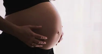 8 Dinge die schwangere Frauen besser nicht tun sollten.