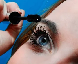 Deze nieuwe soort mascara wil je hebben en dít is de reden