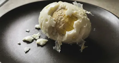 Il trucco in cucina che vi farà risparmiare tempo e fatica: Non sbucciare mai più un uovo in modo difficile!