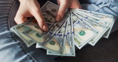 Voor déze sterrenbeelden wordt 2023 financieel een goed jaar
