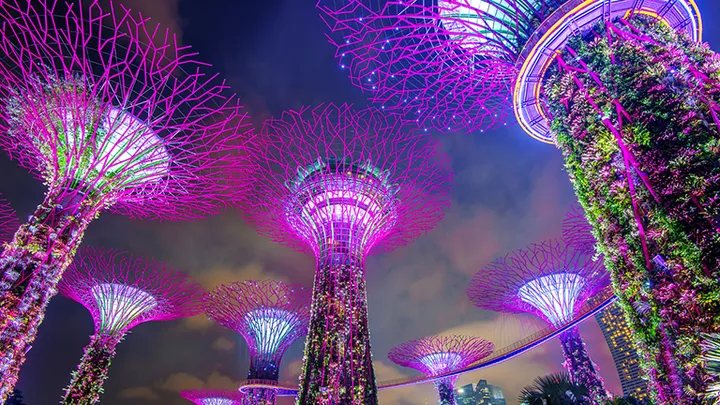 20 Amazing Places Around The World