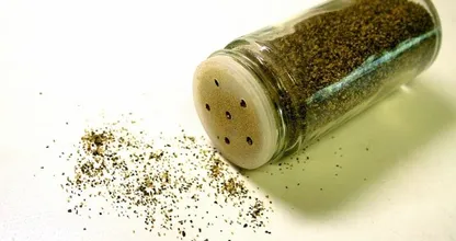 This is why you shouldn't add extra pepper to your food in a restaurant