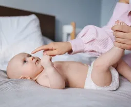 Bijzonder: baby geboren uit 27 jaar oud ingevroren embryo