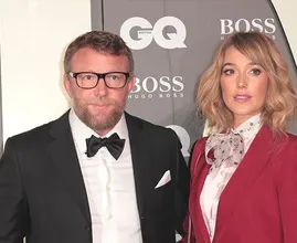 15 Famous Men Whose Wives Are Absolutely Breathtaking