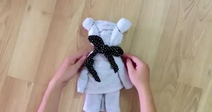 Zo maak je in een handomdraai een teddybeer van een handdoek