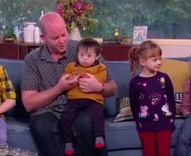 Father of 4 children with disabilities is dubbed 'Britain's most inspiring single dad'. This is heartwarming!