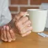 Parkinson kan al jaren vóór de eerste trillingen beginnen: 3 vroege signalen volgens neurologen