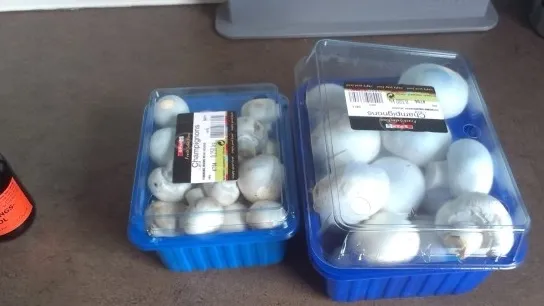 Häh?! Also DAS macht man mit dem Dosendeckel der Champignons!
