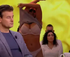 Opmerkelijk: stripper verstoort uitzending Vandaag Inside