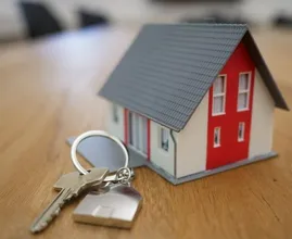 Huizenprijzen enorm gestegen: 20,4 procent hoger dan vorig jaar