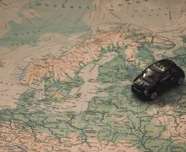 Het nieuwe reizen: Europees Parlement stemt in met coronapaspoort